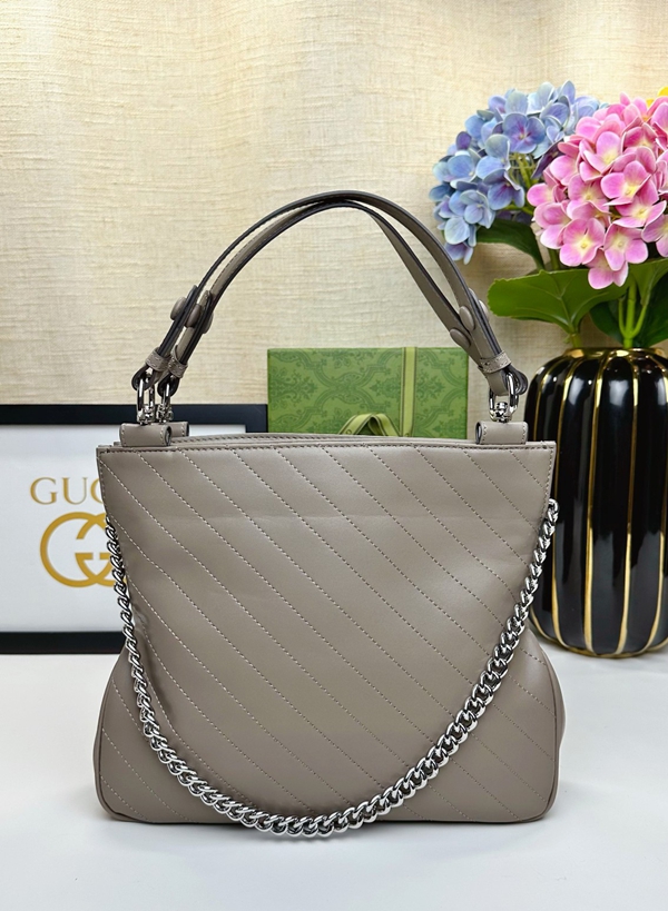 激安グッチバッグコピー側面デザイン